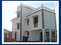 Small House 